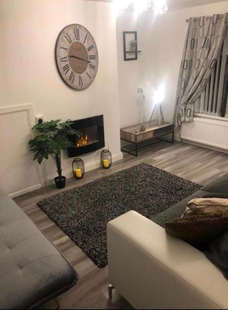 Lovely Ground Floor Apartment With Easy Parking. Μπέλφαστ Εξωτερικό φωτογραφία